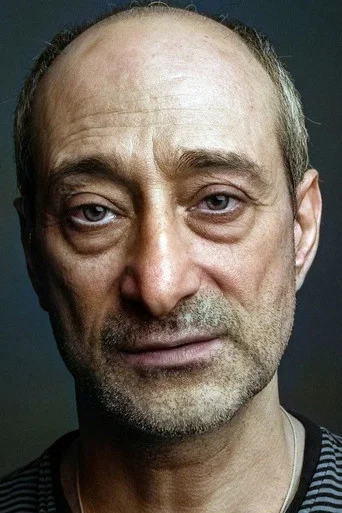 Карэн Бадалов — Pharmacist